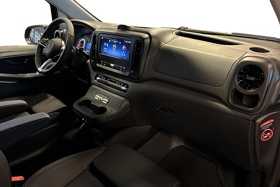 Mercedes-Benz Vito 119 11 of 21