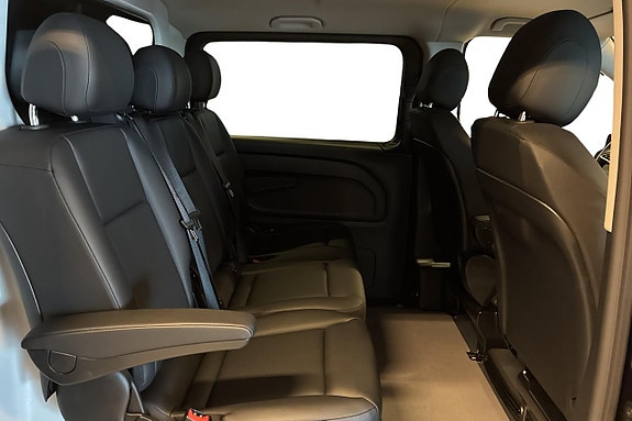 Mercedes-Benz Vito 119 17 of 21