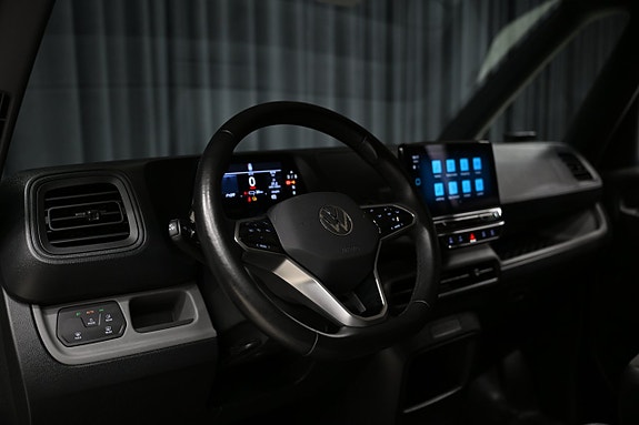 Volkswagen ID. Buzz 17 of 30