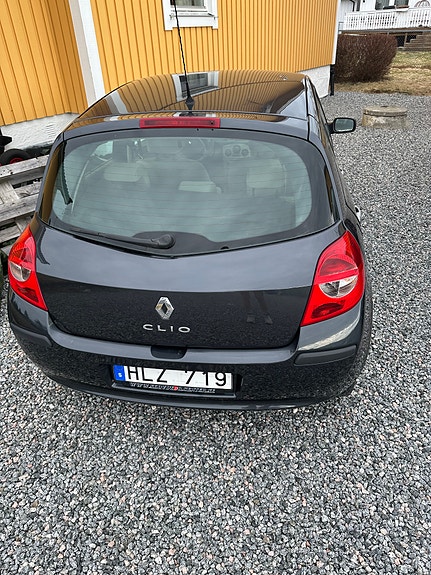 Renault Clio 4 of 5