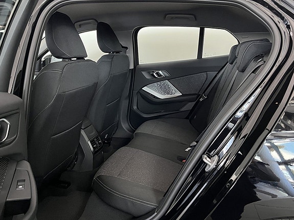 BMW 120 11 of 14