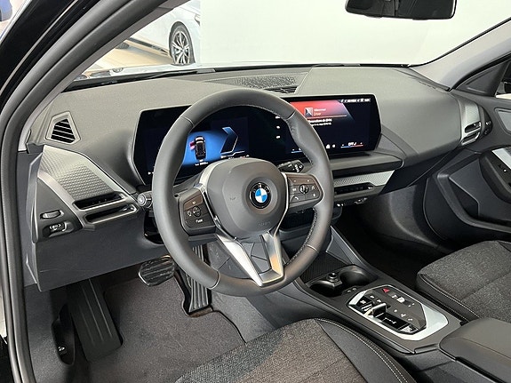 BMW 120 6 of 14