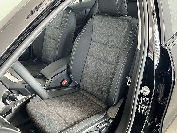 BMW 120 7 of 14
