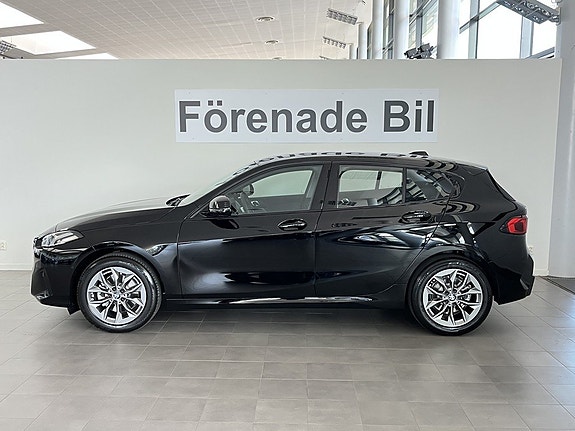 BMW 120 3 of 14