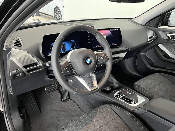 BMW 120 7 of 14