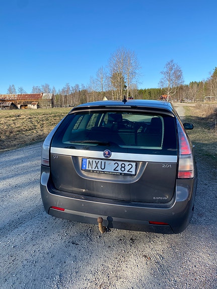 Saab 9-3 2 of 4