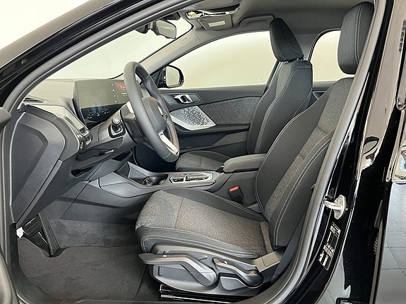 BMW 120 5 of 14