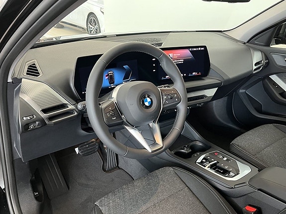 BMW 120 6 of 14