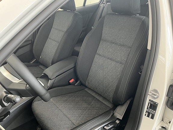 BMW 120 7 of 14