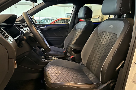 Volkswagen Tiguan Allspace 10 of 23