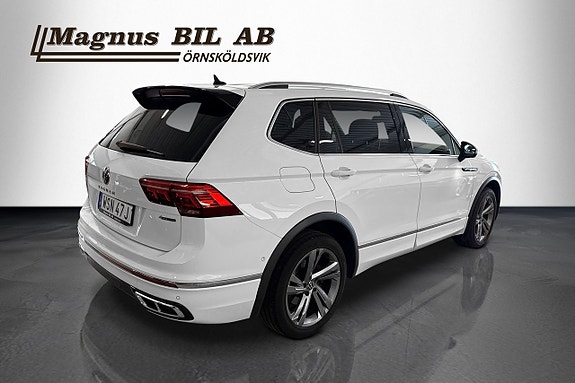 Volkswagen Tiguan Allspace 3 of 5
