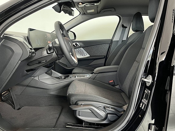 BMW 120 5 of 14