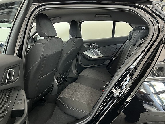 BMW 120 11 of 14