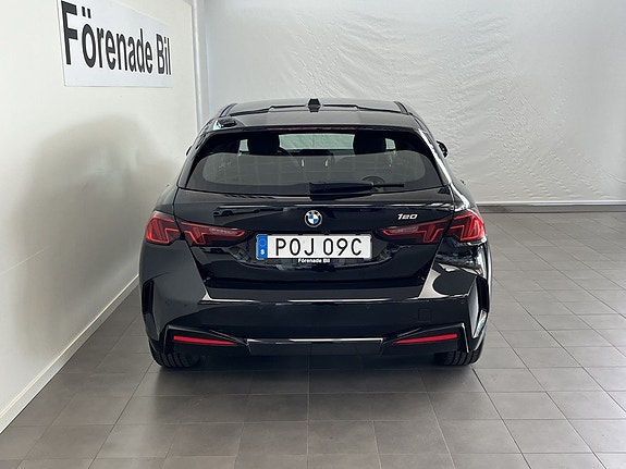 BMW 120 12 of 14