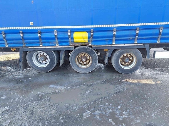 Krone Trailer Curtainsider Lifting + Sliding Roof Mega 8 of 17