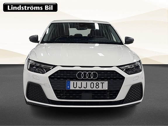 Audi A1 8 of 18