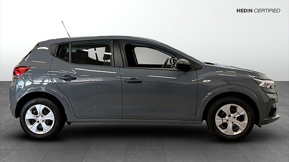 Dacia Sandero 4 of 5