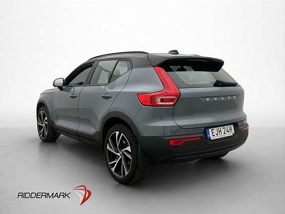 Volvo XC40 8 of 30