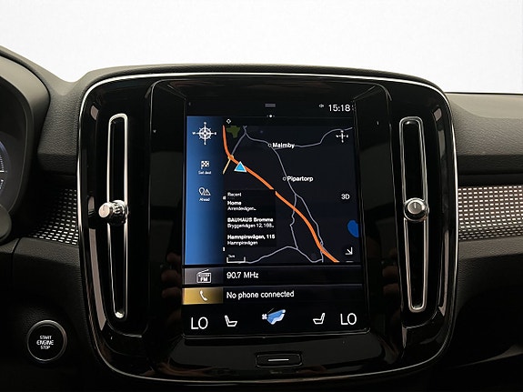 Volvo XC40 24 of 30