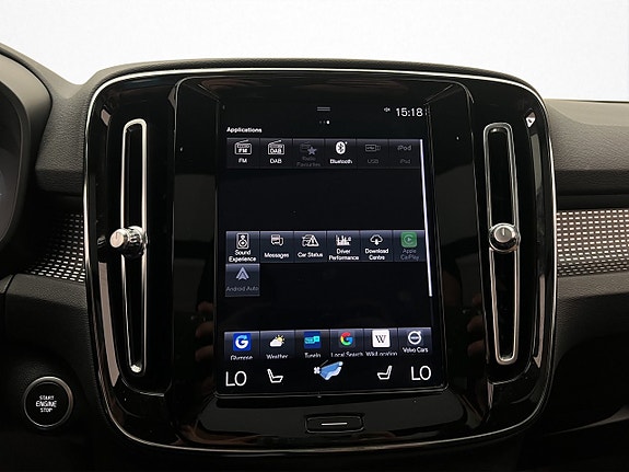 Volvo XC40 25 of 30