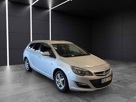 Opel Astra 8 of 23