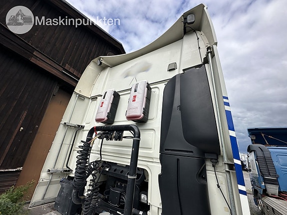 DAF XF480 med hydraulik 23 of 27