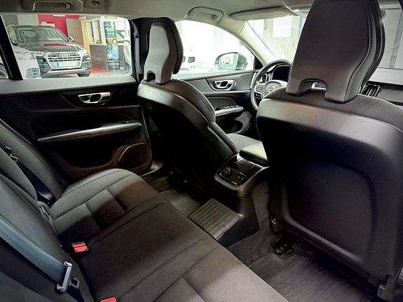 Volvo V60 20 of 22