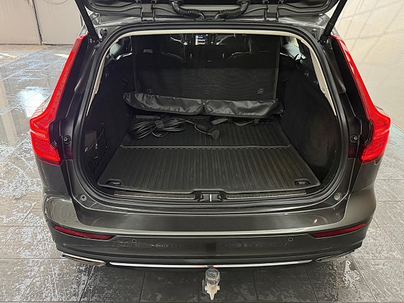 Volvo V60 17 of 22