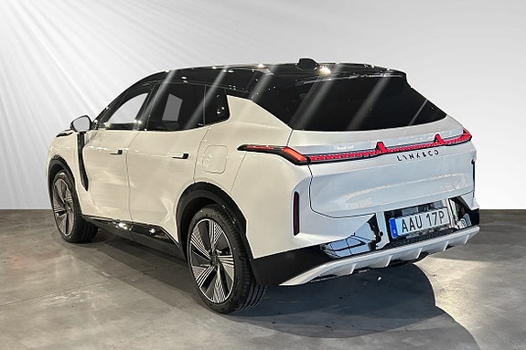 Lynk & Co 08 7 of 30