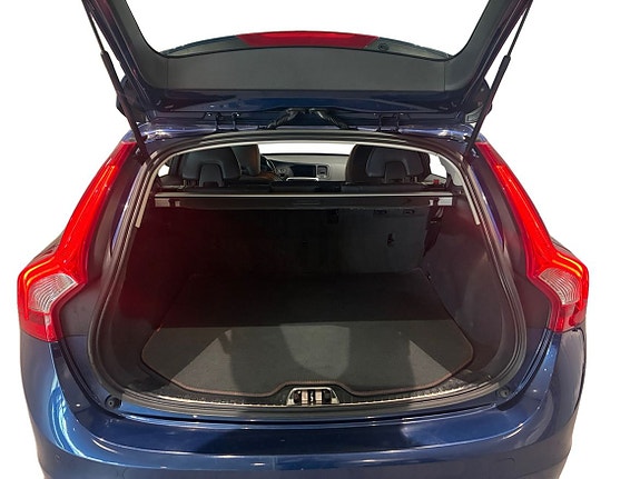 Volvo V60 14 of 14