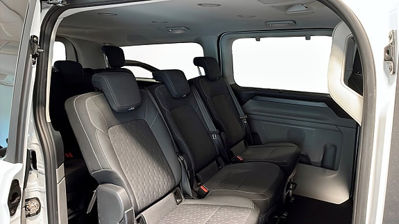 Ford Custom Tourneo 5 of 12