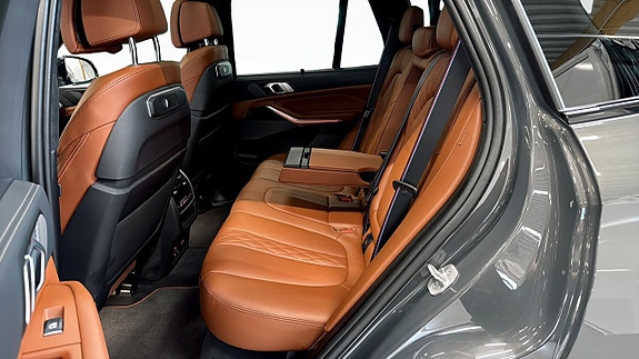 BMW X5 5 of 5