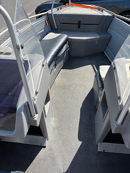 Buster X 2007 – Yamaha 80 hk – Trailer ingår – Projekt/Reparationsobjekt 7 of 7