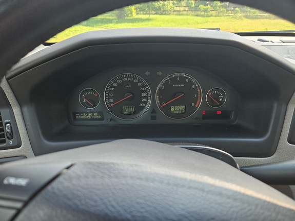 Volvo S60 6 of 10