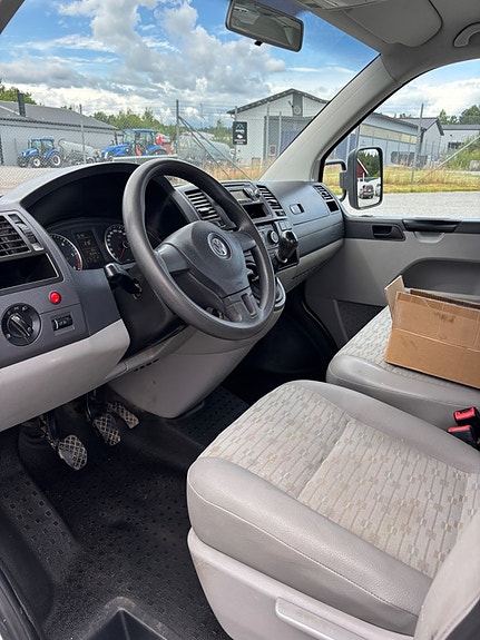 Volkswagen Transporter 5 of 5