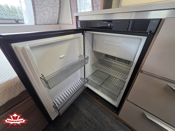 Knaus Sport 400 QD 6 of 15