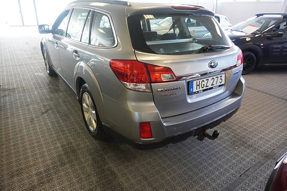 Subaru Outback 5 of 5