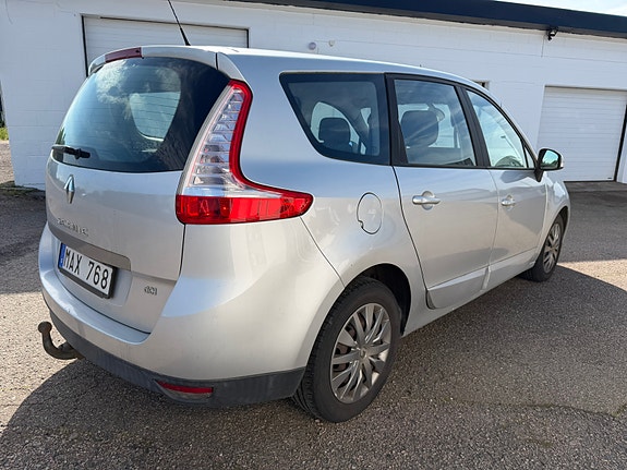 Renault Grand Scenic III 6 of 10