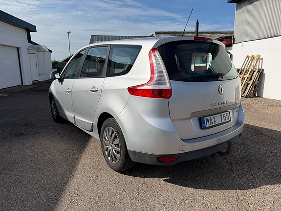 Renault Grand Scenic III 5 of 10
