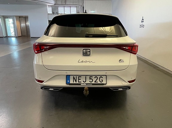Seat Leon 4 of 5