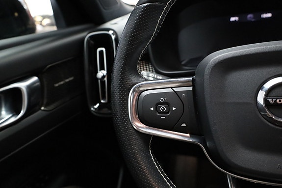Volvo XC40 20 of 24