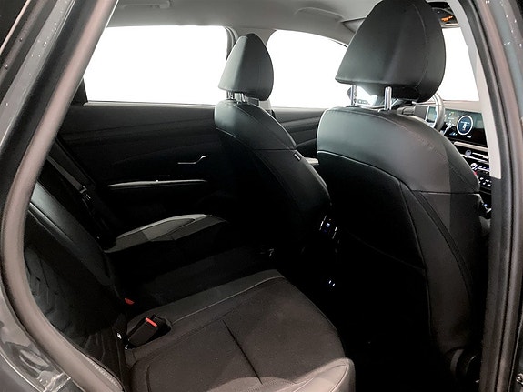 Hyundai Tucson 12 of 15