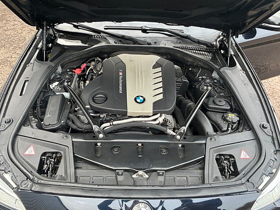 BMW M550d 11 of 13