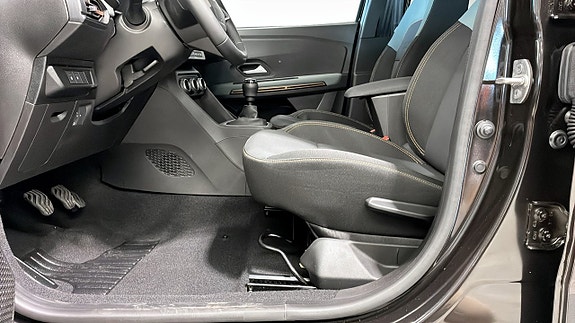 Dacia Sandero 16 of 18