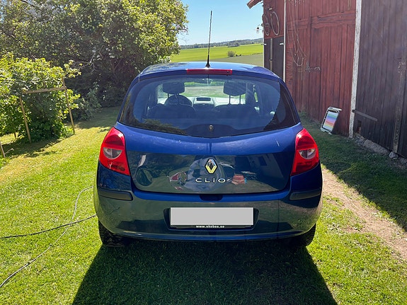 Renault Clio 4 of 8