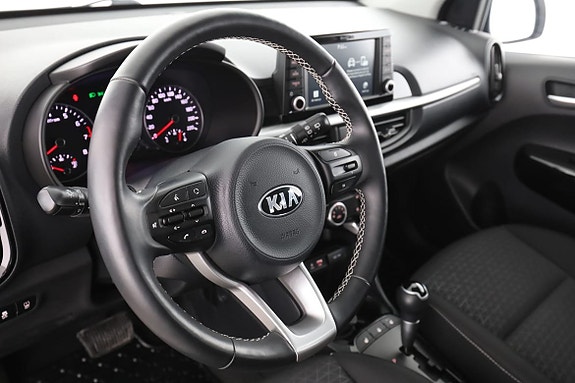 Kia Picanto 12 of 30