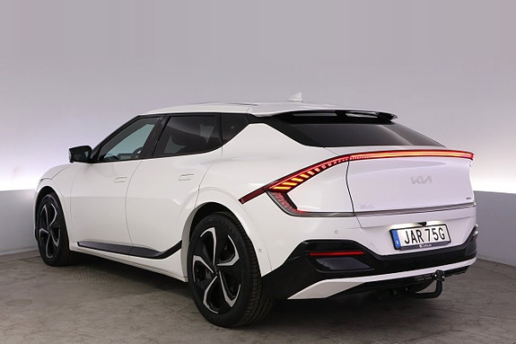 Kia EV6 4 of 5