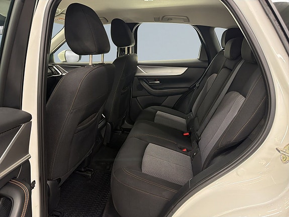 Mazda CX-60 13 of 19