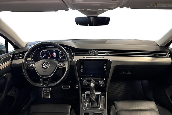 Volkswagen Passat Alltrack 11 of 20