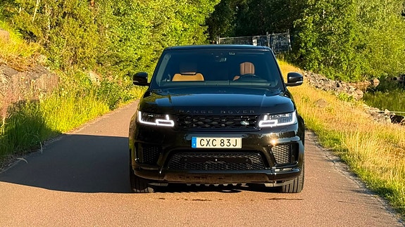 Land Rover Range Rover Sport 8 of 20